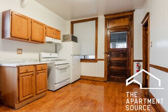 2014 N Kedzie Ave in Chicago, IL - Building Photo - Building Photo