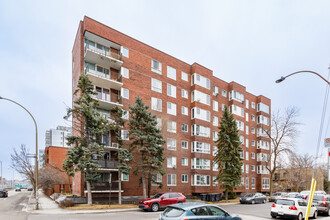 5300 Garland Pl in Montréal, QC - Building Photo - Building Photo