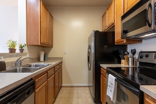 The Estates at Horsepen in Richmond, VA - Building Photo