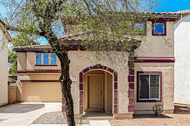 property at 514 N 112th Dr