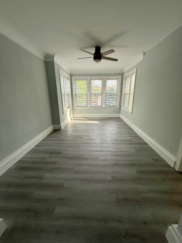 property at 1824 W Hood Ave