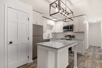The Lofts at Sprague in Kalamazoo, MI - Building Photo - Building Photo
