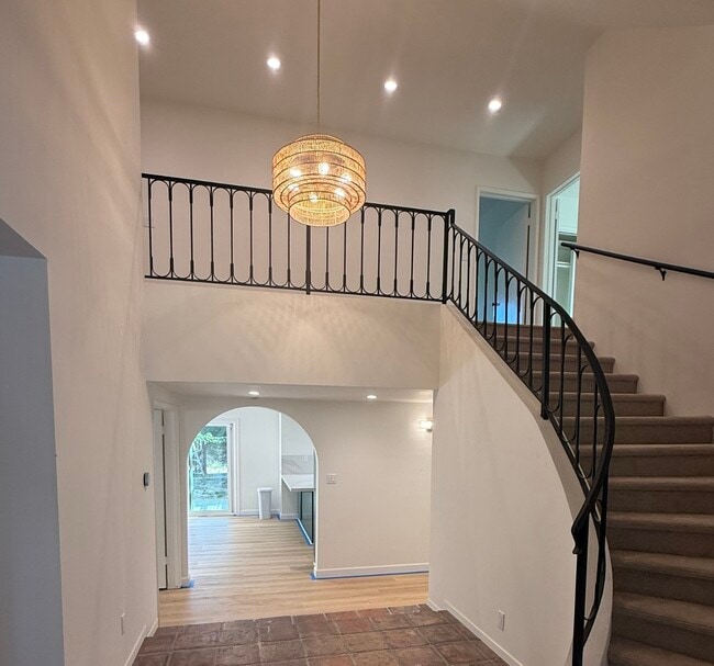 property at 1925 W Parkside Ave