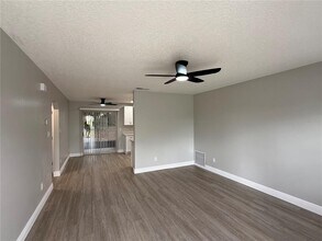 54 Bougainvillea Dr in Debary, FL - Building Photo - Building Photo