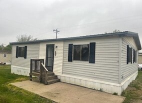 1753 Rd E in Emporia, KS - Building Photo