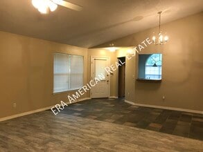 205 Esmond Ct in Niceville, FL - Building Photo - Building Photo