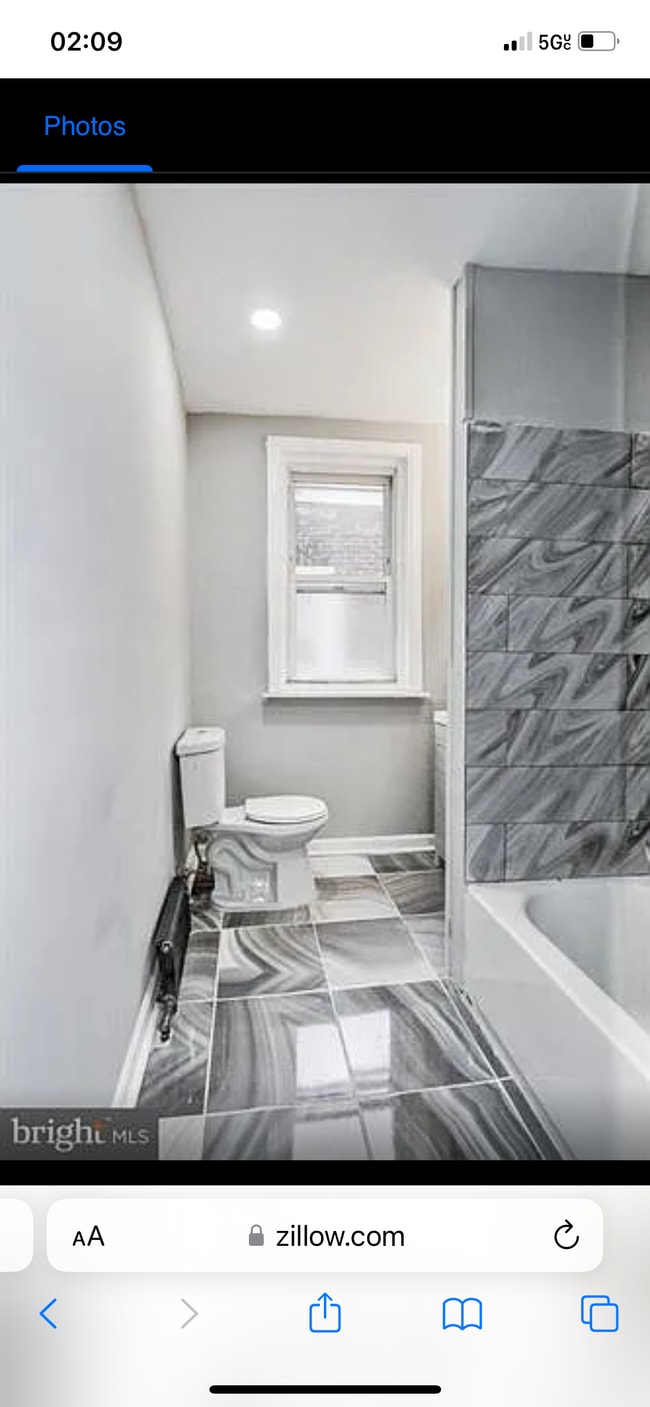 5028 N 10th St in Philadelphia, PA - Building Photo - Building Photo