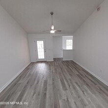 575 Oakleaf Plantation Pkwy, Unit 815 in Orange Park, FL - Building Photo - Building Photo