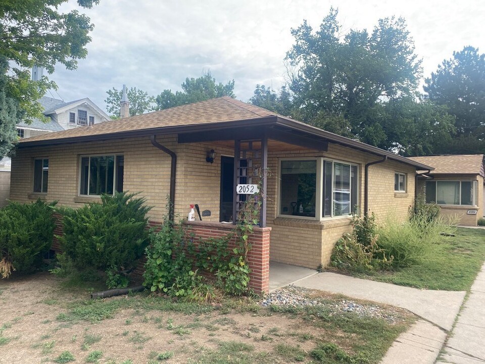 2054 S Clarkson St in Denver, CO - Building Photo