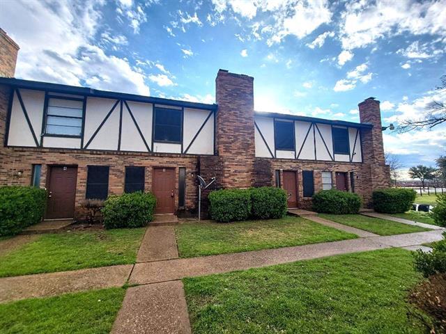 property at 4928 Diaz Ave