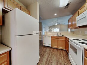 100 Tudor Downs Rd in Winston-Salem, NC - Building Photo - Building Photo