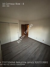 10 Cottage Row in Marinette, WI - Building Photo - Building Photo