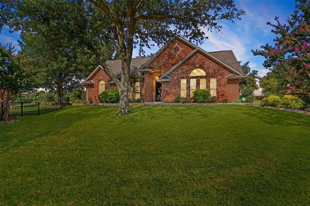 645 Sugarloaf Ct in Highland Village, TX - Building Photo