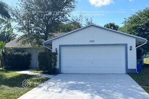 6262 Adams St in Jupiter, FL - Building Photo