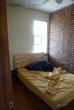 1255 W Devon Ave in Chicago, IL - Building Photo - Building Photo