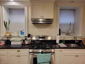 1803 Beacon St, Unit 1 in Brookline, MA - Building Photo - Building Photo