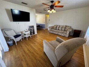 1218 Pompano Ln in Lady Lake, FL - Building Photo - Building Photo