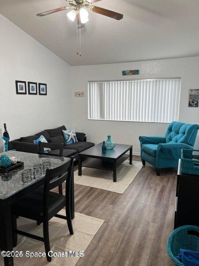 427 Ocean Park Ln in Cape Canaveral, FL - Building Photo - Building Photo