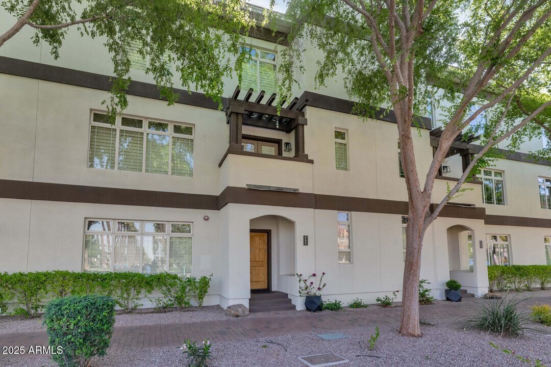 229 W Portland St in Phoenix, AZ - Building Photo