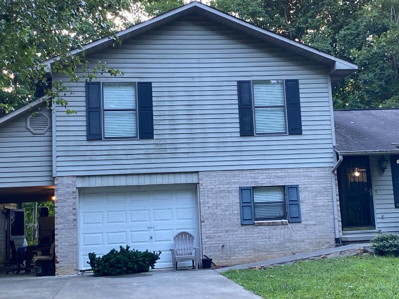 2310 Red Oak Dr in Pigeon Forge, TN - Building Photo