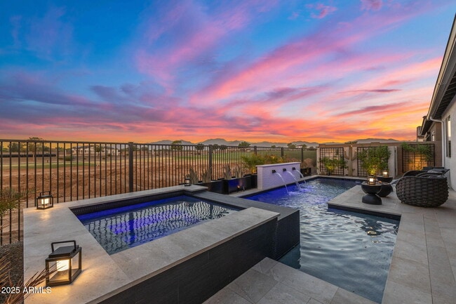 10808 N Brownsville Ln