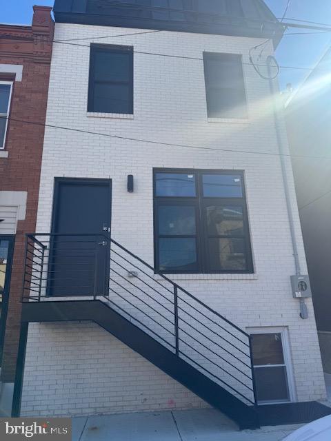 property at 3077 Salmon St