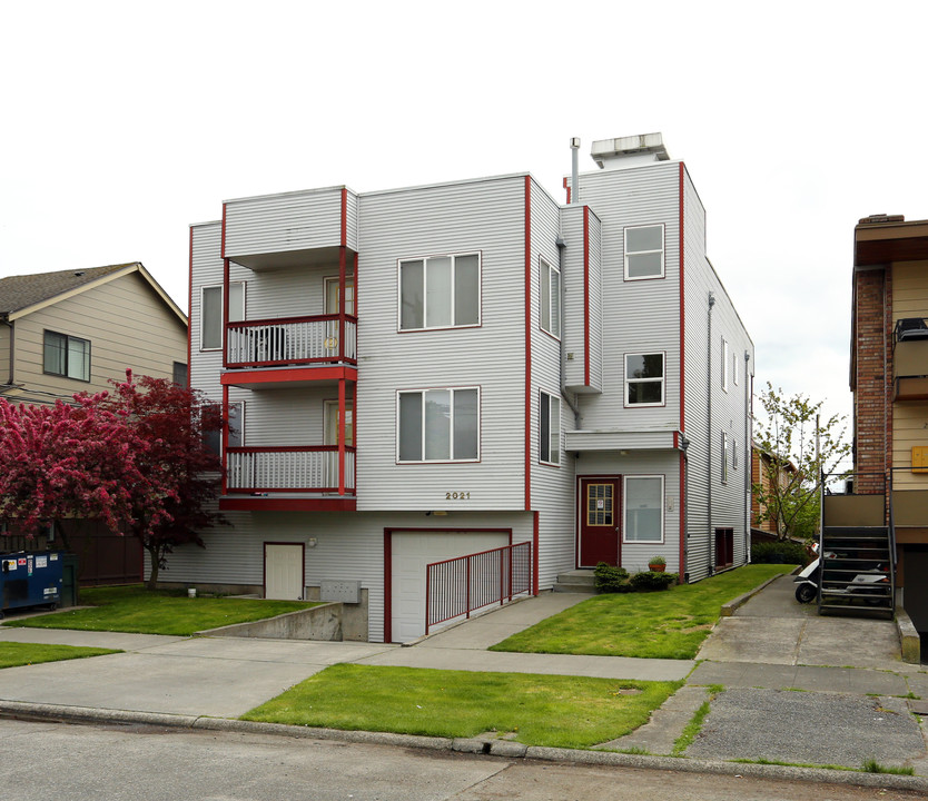 2021 NW 59th St in Seattle, WA - Building Photo