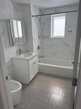 7504 Bay Pkwy in Brooklyn, NY - Building Photo - Building Photo