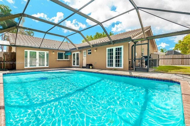 7175 NW 5th Ave in Boca Raton, FL - Building Photo - Building Photo