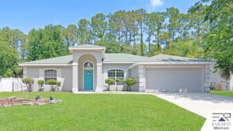 25 Port Royal Dr in Palm Coast, FL - Building Photo