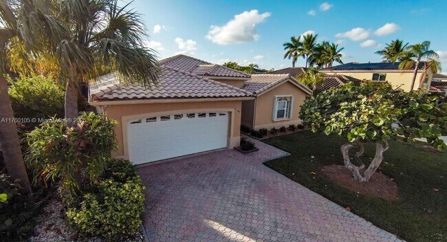 9064 SW 113th Ave in Miami, FL - Building Photo - Building Photo