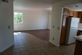 1710 Maxwell Ln in Corona, CA - Building Photo - Building Photo