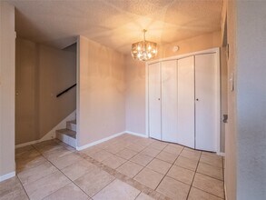 1500 Bay Area Blvd, Unit 138 in Houston, TX - Building Photo - Building Photo