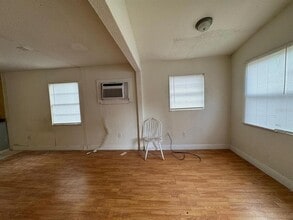 140 E 12th St in Apopka, FL - Building Photo - Building Photo