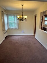 480 Pennsylvania Ave in Williston Park, NY - Building Photo - Building Photo