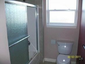 3608 NE 44th St in Seattle, WA - Building Photo - Building Photo