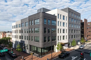 Humble Park Place in Wilmington, DE - Building Photo