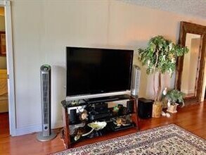 9230 Lagoon Pl in Davie, FL - Building Photo - Building Photo