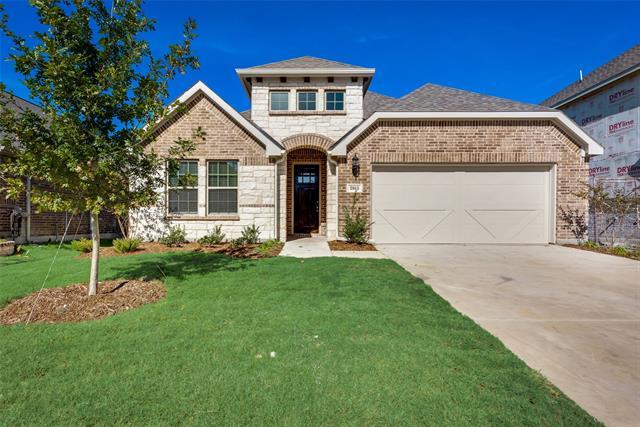 property at 2813 Mesquite Ave