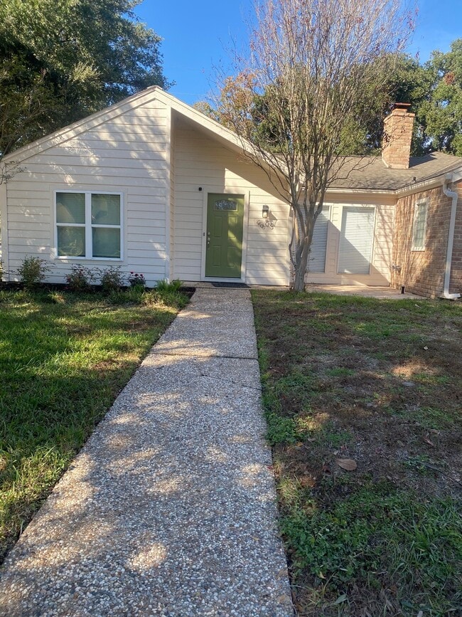 4603 Hickory Downs Dr in Houston, TX - Building Photo - Building Photo