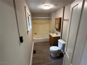 45 E Prospect St in Painesville, OH - Building Photo - Building Photo