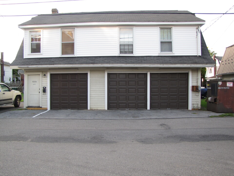 619 W Highland Aly, Unit 619 in State College, PA - Building Photo