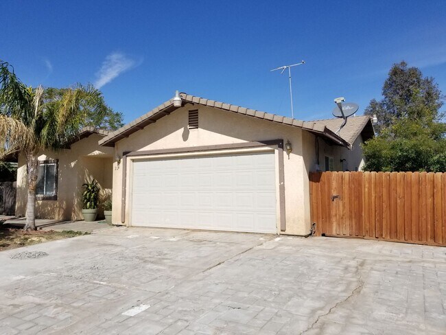 22 Hawk St in Heber, CA - Building Photo - Building Photo
