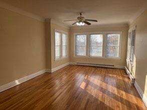 1647 Oak Park Ave in Berwyn, IL - Building Photo - Building Photo