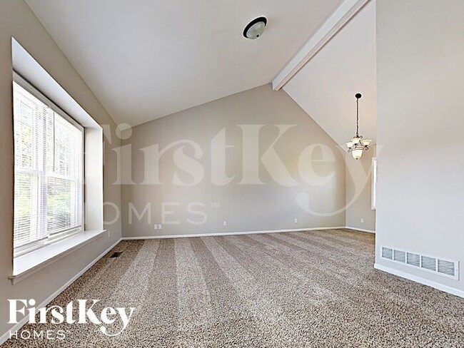 764 Weston Dr in Crystal Lake, IL - Building Photo - Building Photo