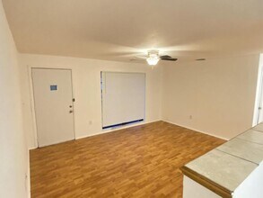 7430 Hope St in Hollywood, FL - Building Photo - Building Photo