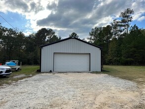 1150 Gray Horse Rd in Greensboro, GA - Building Photo - Building Photo