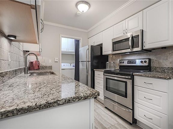 12705 W 110th Terrace in Overland Park, KS - Building Photo - Building Photo