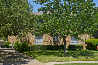 3905 Hawthorne Ave in Dallas, TX - Foto de edificio - Building Photo