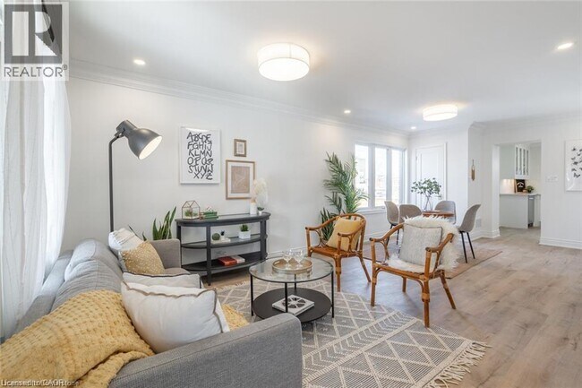 1 Edward St in Hamilton, ON - Building Photo - Building Photo